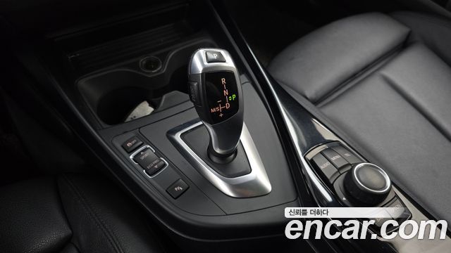 BMW 1-Series 2016 — photo 9