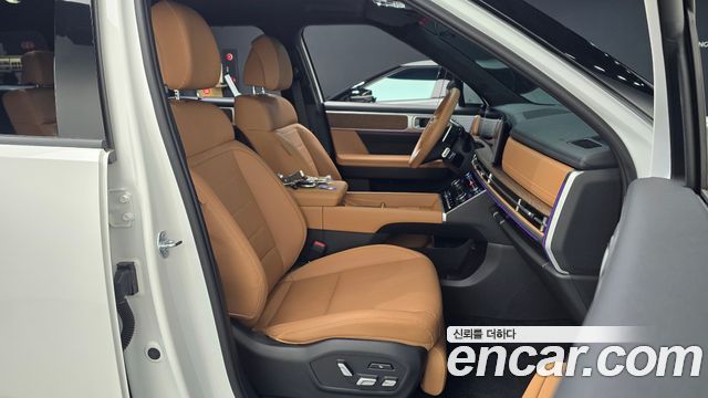 Hyundai Santafe 2025 — photo 13