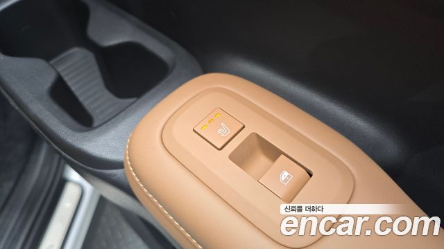 Hyundai Santafe 2025 — photo 25
