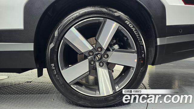 Hyundai Santafe 2025 — photo 7
