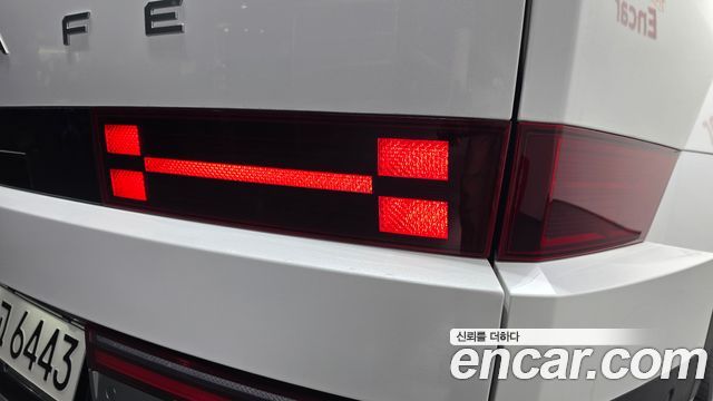 Hyundai Santafe 2025 — photo 9