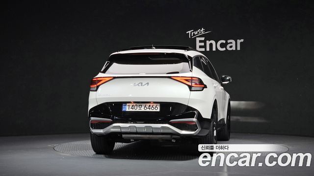Kia Sportage 2022 — photo 4
