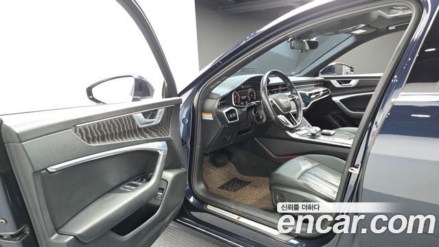Audi A6 2021 — photo 10
