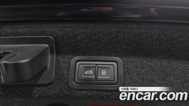 Audi A6 2021 — photo 14