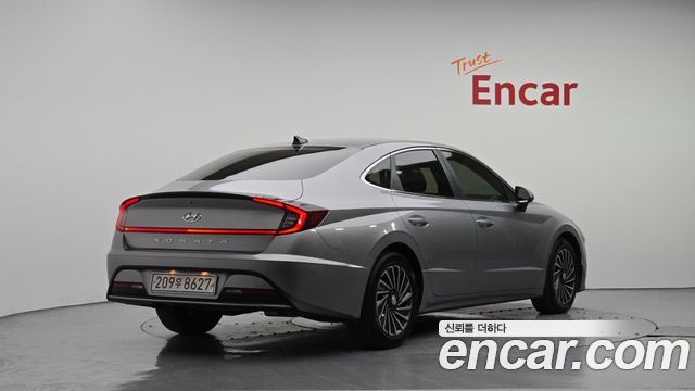 Hyundai Sonata 2021 — photo 2