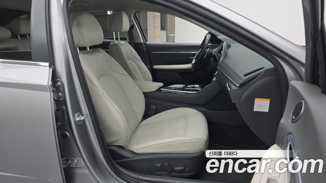 Hyundai Sonata 2021 — photo 10