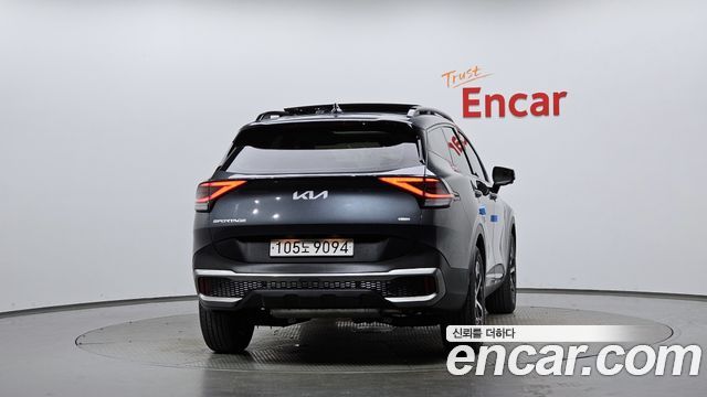Kia Sportage 2023 — photo 4