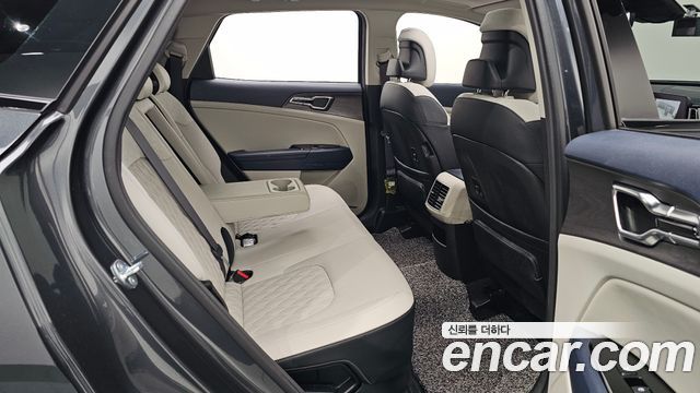 Kia Sportage 2023 — photo 18