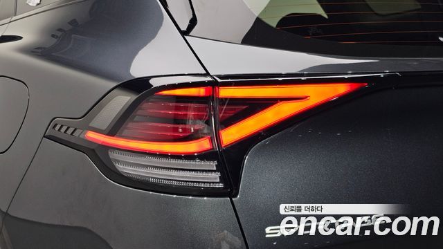 Kia Sportage 2023 — photo 9