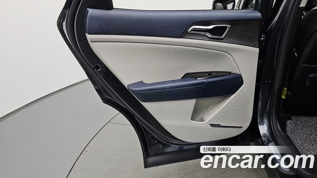 Kia Sportage 2023 — photo 15