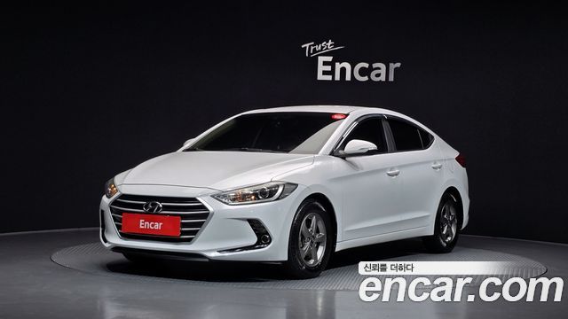 Hyundai AVANTE 2017 — photo 1