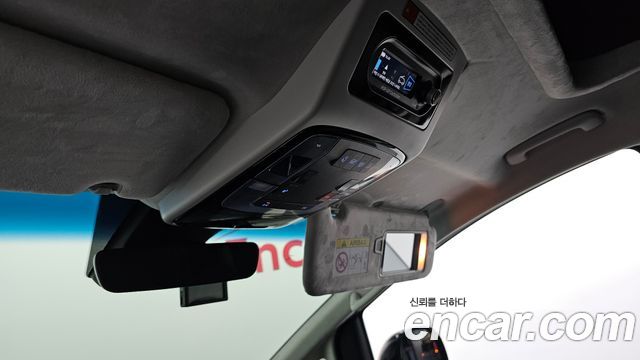 Hyundai Staria 2023 — photo 26