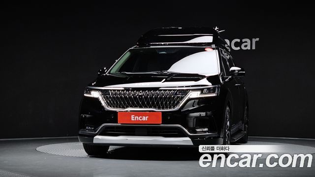 Kia Canival 2022 — photo 3