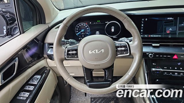 Kia Canival 2022 — photo 19