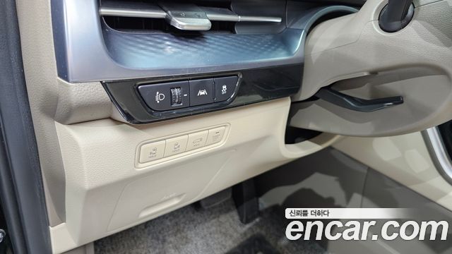 Kia Canival 2022 — photo 20