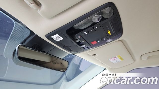 Kia Canival 2022 — photo 21