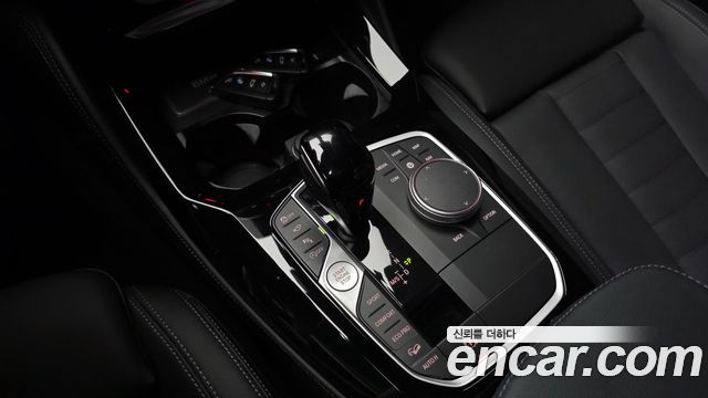 BMW X4 2025 — photo 12