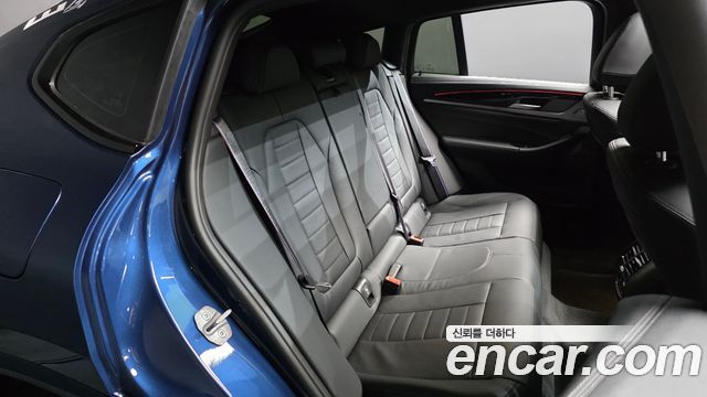 BMW X4 2025 — photo 17