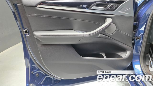 BMW X4 2025 — photo 14