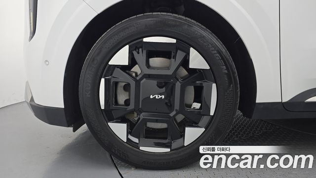 Kia Canival 2024 — photo 5