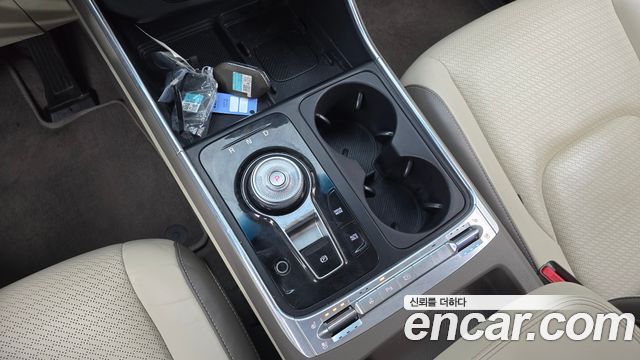 Kia Canival 2024 — photo 9