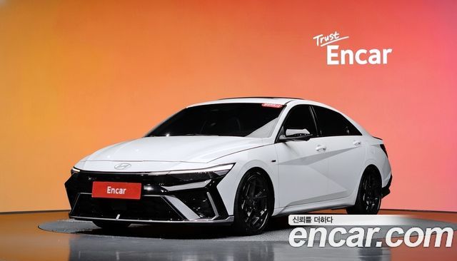 Hyundai AVANTE 2025 — photo 1
