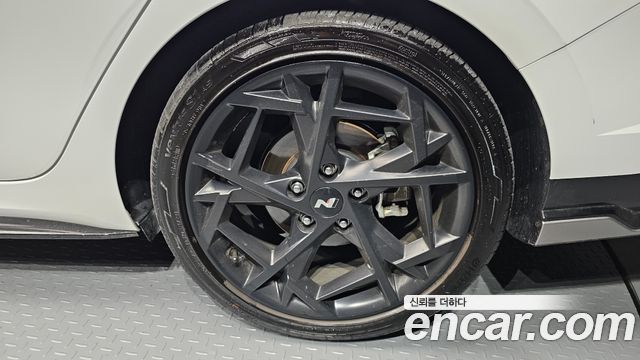 Hyundai AVANTE 2025 — photo 7