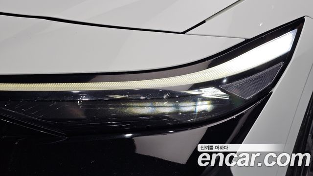 Hyundai AVANTE 2025 — photo 8