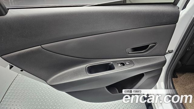 Hyundai AVANTE 2025 — photo 15