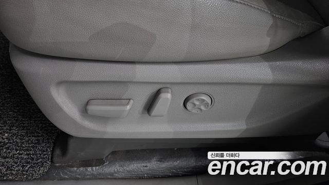 Kia Canival 2019 — photo 33