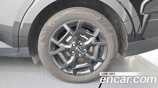 Kia Canival 2025 — photo 7