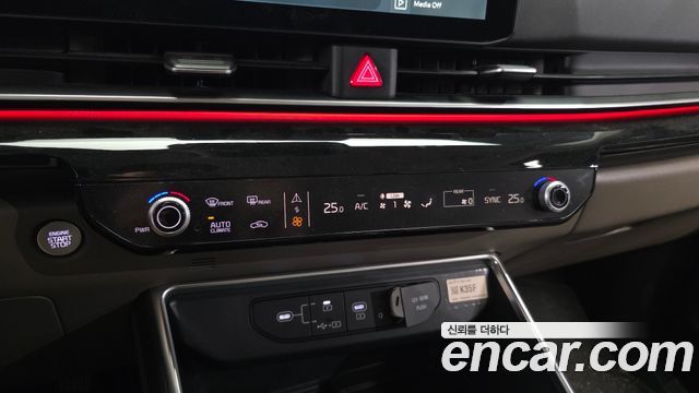 Kia Canival 2025 — photo 29