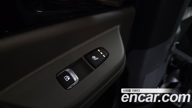 Kia Canival 2025 — photo 32