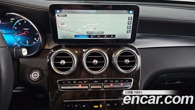 Mercedes-Benz GLC-Class 2020 — photo 22