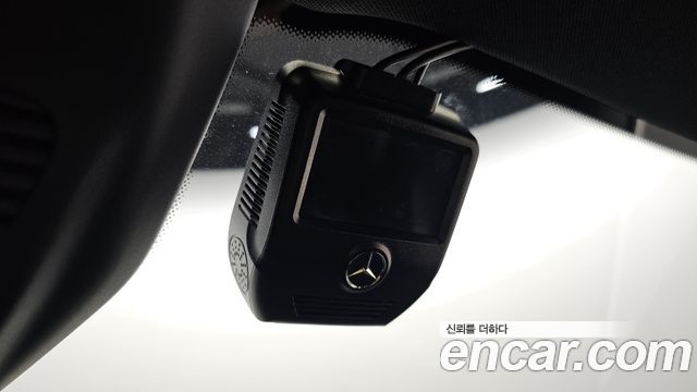 Mercedes-Benz GLC-Class 2020 — photo 26