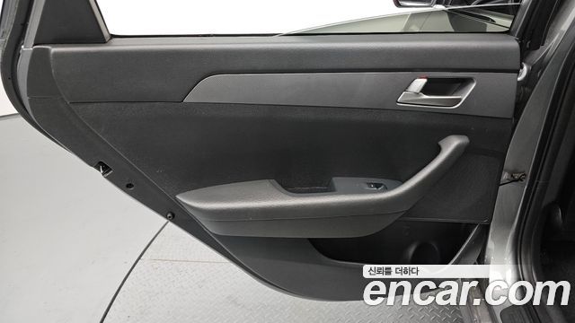 Hyundai Sonata 2019 — photo 15