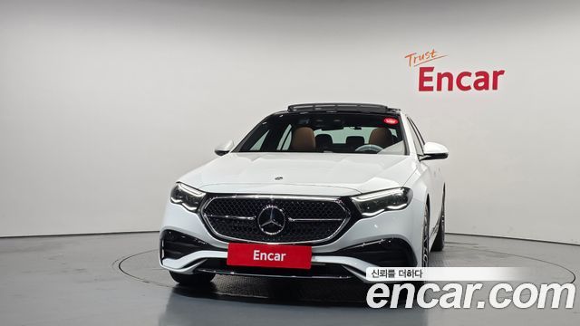 Mercedes-Benz E-Class 2026 — photo 3