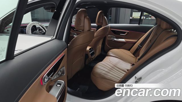 Mercedes-Benz E-Class 2026 — photo 16