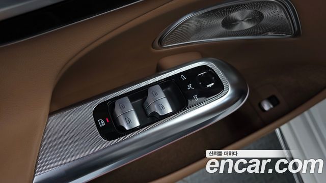 Mercedes-Benz E-Class 2026 — photo 27