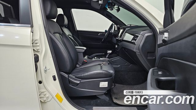 KG Mobility Rexton 2022 — photo 16