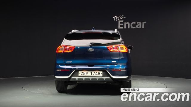 Kia Niro 2018 — photo 4