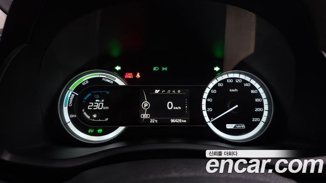 Kia Niro 2018 — photo 8