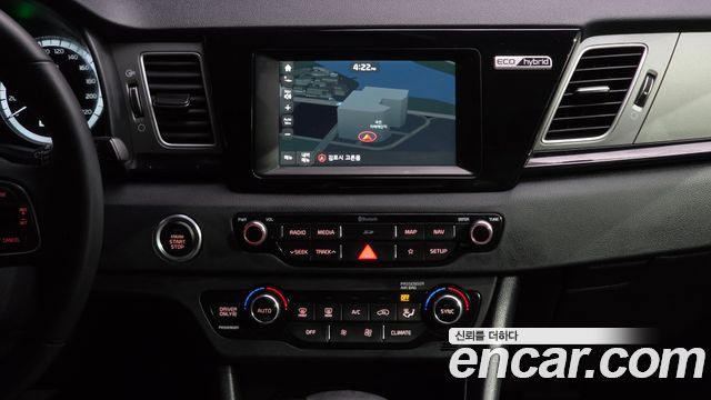 Kia Niro 2018 — photo 14