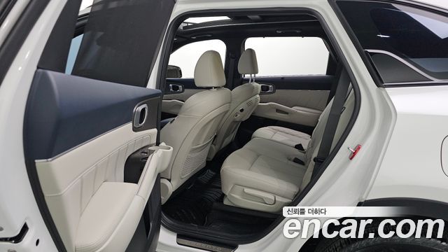 Kia Sorento 2025 — photo 17