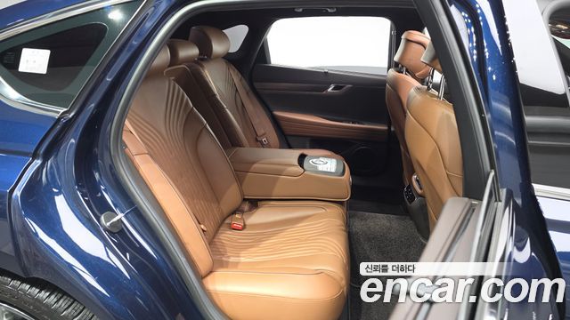 Genesis G80 2021 — photo 11