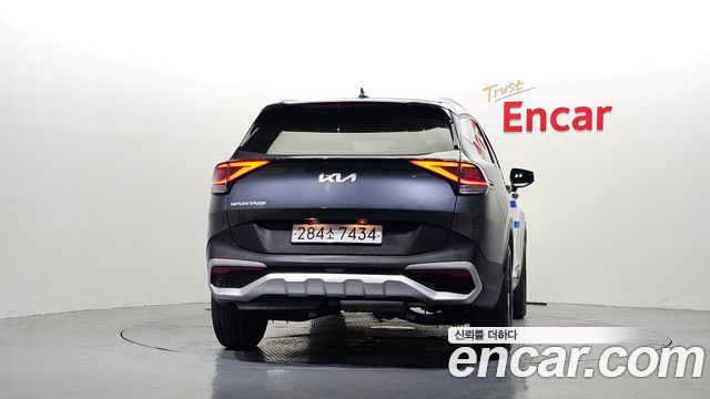 Kia Sportage 2022 — photo 4
