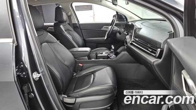 Kia Sportage 2022 — photo 16