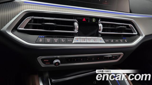BMW X6 2023 — photo 25