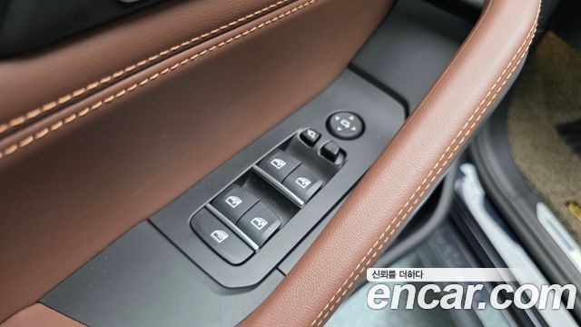 BMW X6 2023 — photo 29