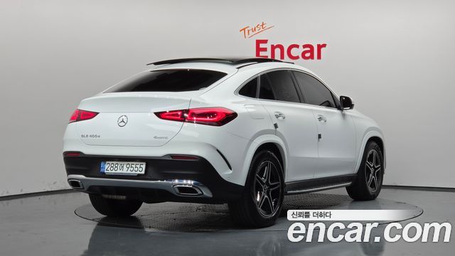 Mercedes-Benz GLE-Class 2020 — photo 2